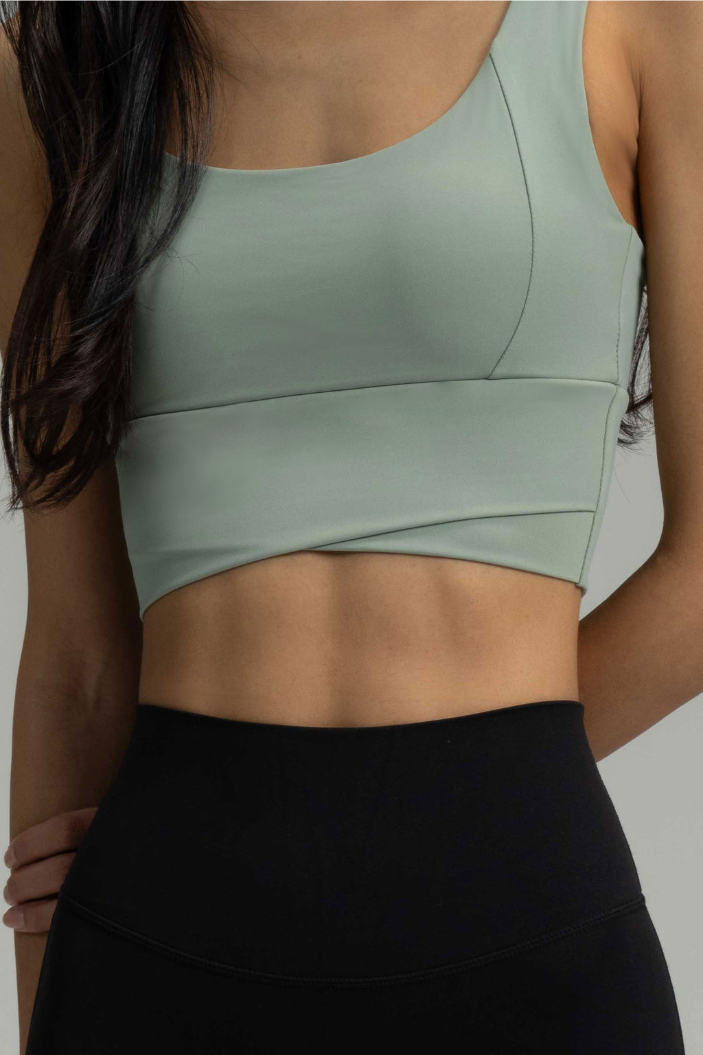 ContourHold V-Cut Sports Bra