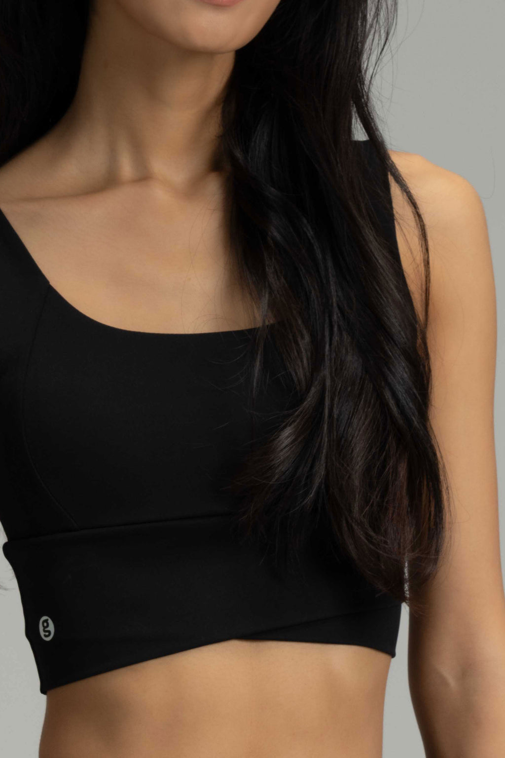 ContourHold V-Cut Sports Bra