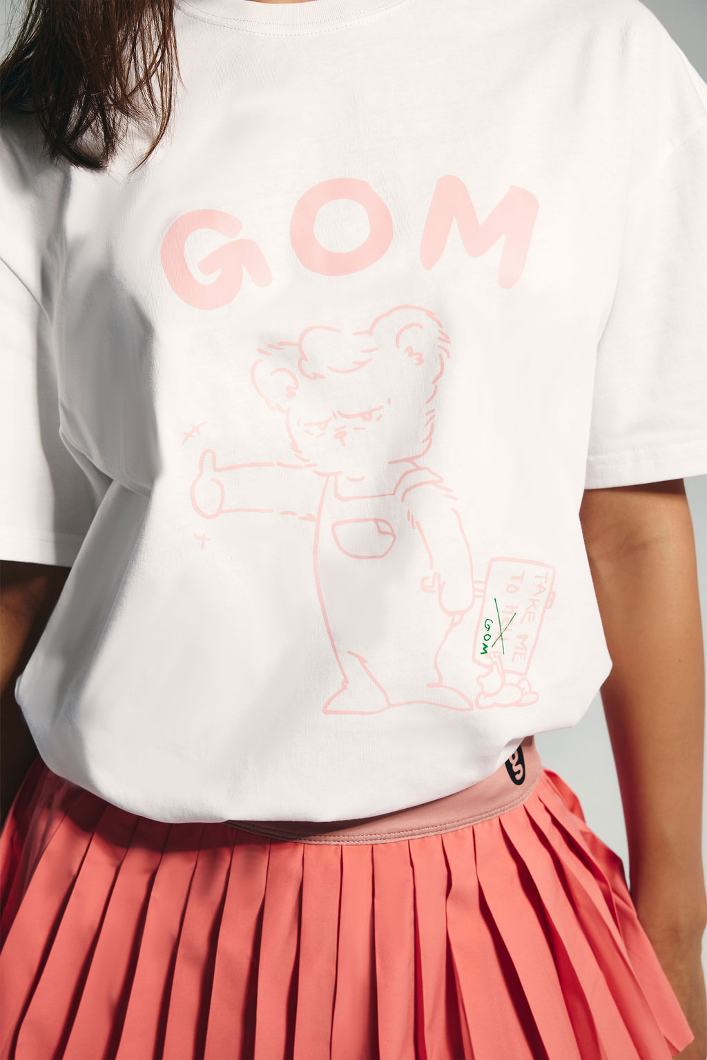 GOM 시그니처 베어 티셔츠