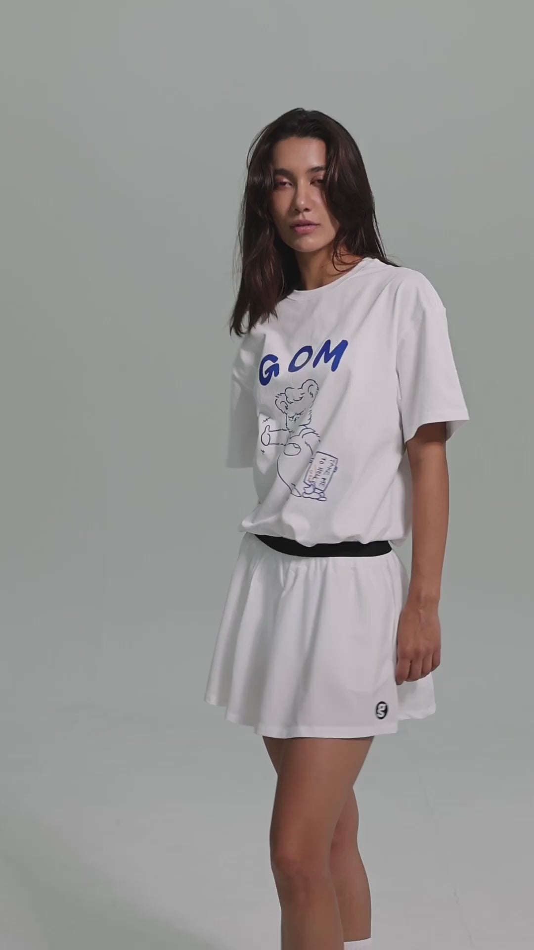 GOM 시그니처 베어 티셔츠